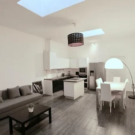Lux Apartment Апартаменты Милан
